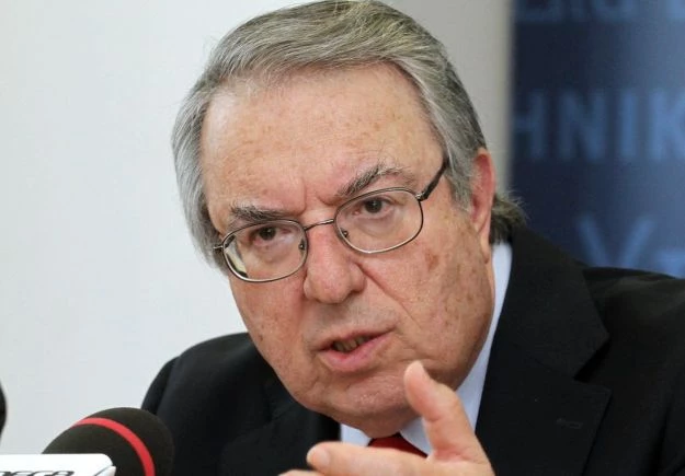 Aλλο ένα τερατώδες ψέμα καταρρίπτεται – Μπαμπινιώτης: «Οχι, δεν αναγνωρίσαμε το 1977 τη «μακεδονική γλώσσα»»